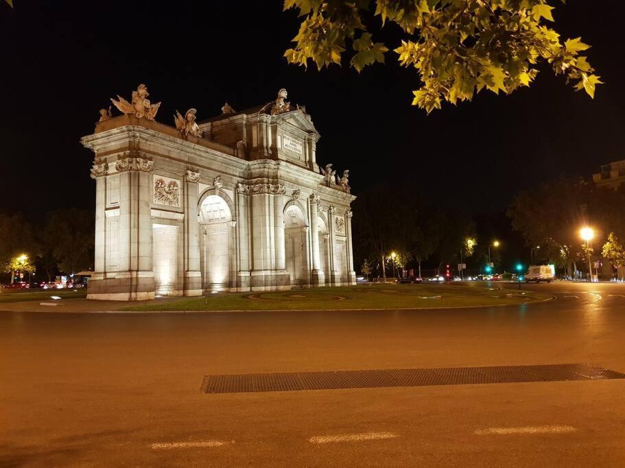 #Madrid Centro. 3D. Gran Via. Callao.Puerta Del Sol ภายนอก รูปภาพ